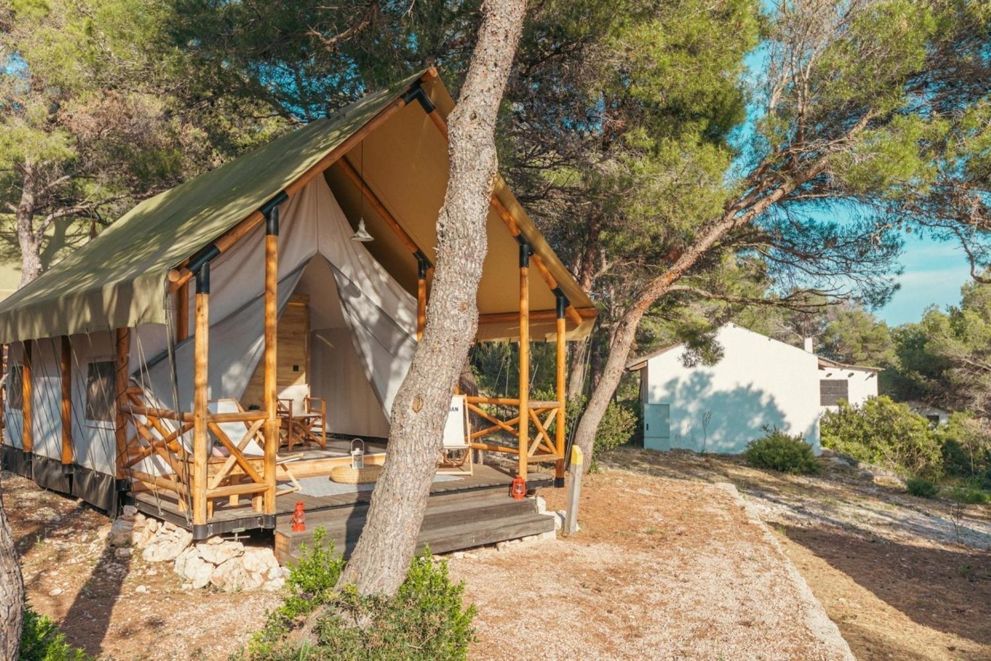 Hotel Obonjan Island 4*